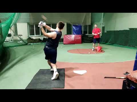 Baseball / Ilya Sladzinski / Easton bat / Mizuno bat / KR3 bat / Marucci bat / Dinger bats / Homerun