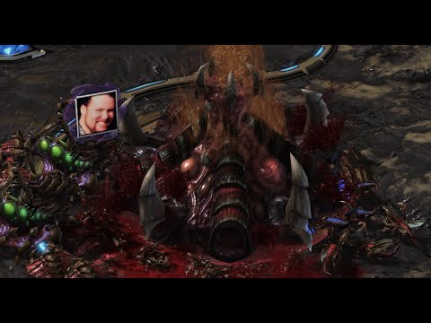 CLUTCH PLAYS - Holle (Z) vs MackWinston (Z) on Pride of Altaris - StarCraft 2 - 2022