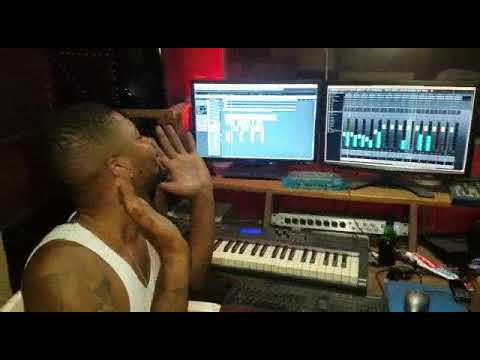 L'ex chanteur ya fabrigas gisclar Zanotti le plus beau du groupe aboyi but na filet