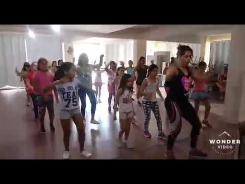 Zumba kids. Copa do bumbum