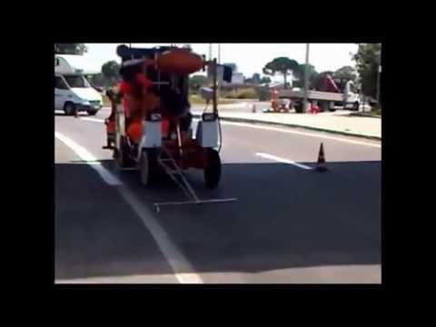 CMC road marking machines: L250 airspray