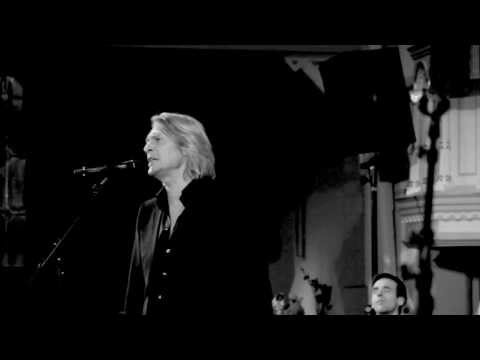 Tommy Nilsson - Januari skrattar