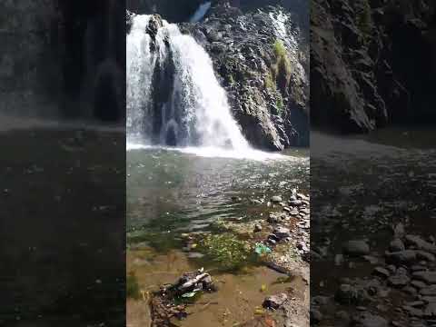 La cascada El Chorreron en Santa Maria Ostuma. La Paz.