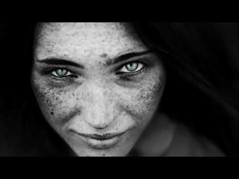 oØmiak – Ona  (Original Mix)