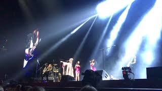 Dannii Minogue Sydney 17/11/17