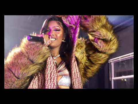 Stunna Dior live performance