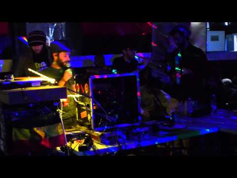 Thunder of Jah Army @ Dub Station Milano - Pt. 1
