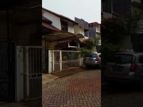 Rumah Cantik lokasi premium aman tenang dan nyaman bens banj