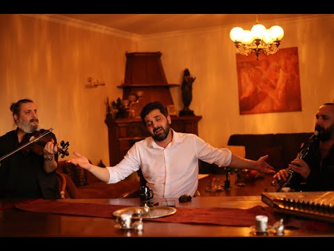 Bayhan - Ne Fayda ( İçimde Yılların Yorgunluğu Var )