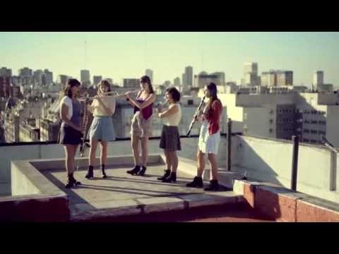 download lagu mp3 mp4 Chifladas Tango, download lagu Chifladas Tango gratis, unduh video klip Chifladas Tango