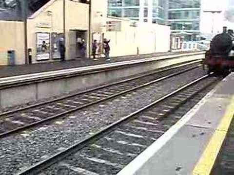 RPSI/ Iarnród Éireann -  No.4 Running around at Grand Canal Dock