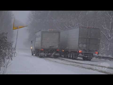 12-1-2020 Edinboro, PA - Multiple Slide Offs, Semis Stuck on Hill, Winter Snow Warning