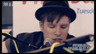 Fall Out Boy - My Songs Know What You Did In The Dark (Light Em Up) - Acoustic
