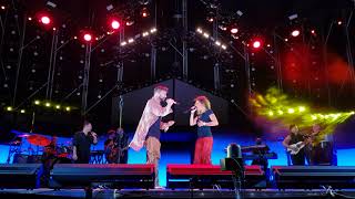 Ricky Martin Concierto live en Cádiz - TU RECUERDO &amp; La Mari (very windy &amp; she is late :))31.8.18 HD
