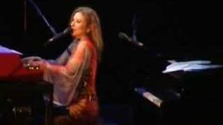 Tori Amos Scarlets Walk Live