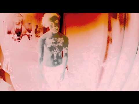 KINDER MALO ( BESO NEGRO