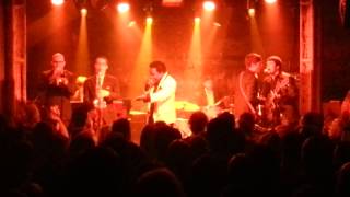 Just Can't Win - Lee Fields (Live @ Xoyo, London 4-06-14)