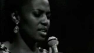 Miriam Makeba Chove Chuva 1966