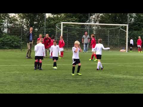 SV Gouda JO11-6G - fragment start wedstrijd tegen BE FAIR 06.09.2017