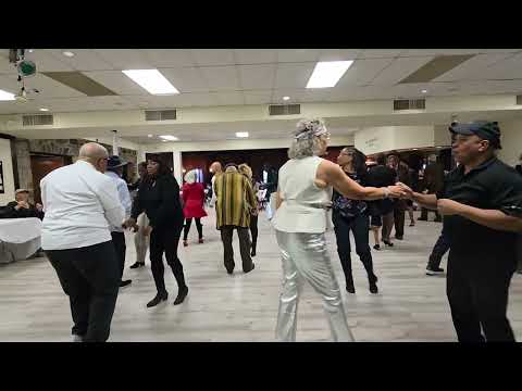 DMV senior hand dancers channel 1/2/2026 Celebrating and all motown Friday! Happy new year to all!