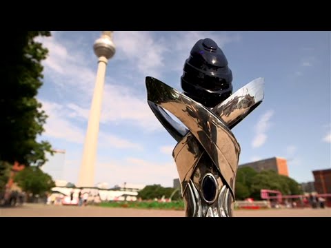 Welcome to S5 EU LCS Summer 2015 Playoffs Quarter Finals - H2k Gaming vs Giants!