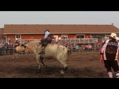 Quade Hughson wins Oyen with 79.5 points (CPRA)