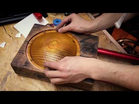 download lagu mp3 mp4 Beacon Lamp, download lagu Beacon Lamp gratis, unduh video klip Beacon Lamp