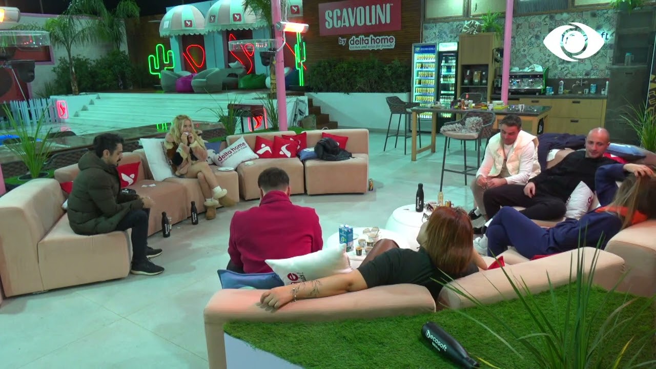 Në momentet intime ajo e thërret Aladini im, Armaldo ngacmon Kristin për Kejvinën