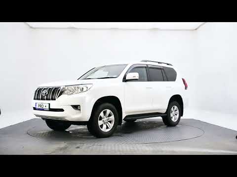 Toyota Land Cruiser LWB Commercial 2.8D - Image 2