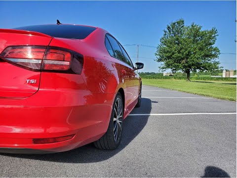 2016 VW Jetta 1.8T Sport Review