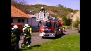 preview picture of video 'Feuerwehrübung im Winzerkeller Niederhausen/Nahe'