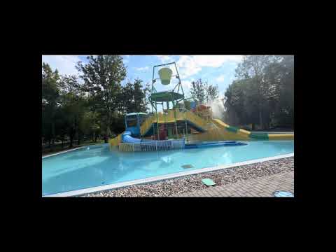 Otwórz film YouTube o miejscu: Lipóti Termàl Camping