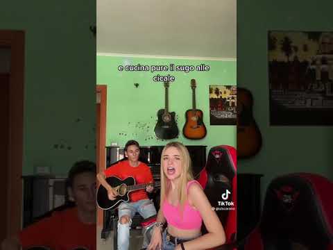 altro che Arianna Grande