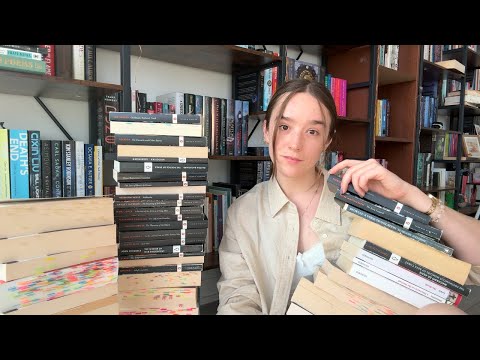 my entire Classic Literature Collection ✨ faves, recommendations, mini bookshelf tour