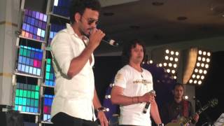 Raja Hasan, Sharib and Toshi performing Sharabi