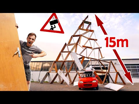 Wir bauen ein riesiges KARTENHAUS aus 100 ZIMMERTÜREN