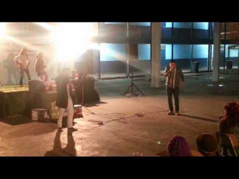 En el fin del mundo- 93Der Di Francis & Mc Bedos