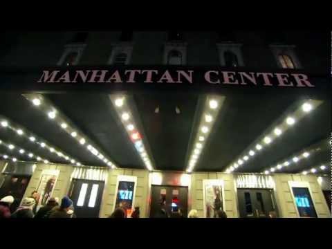 Raw 25 Manhattan Center Dark Matches & Segments: Fans Get Agitated, The Miz, Seth Rollins & More!