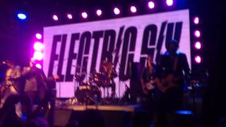 Electric six - (Who The Hell Just) Call My Phone Live Moscow