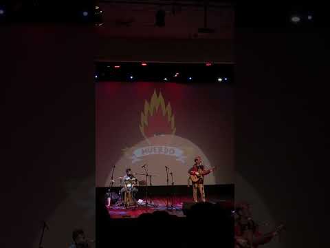 Sendero de paso lento / Muerdo