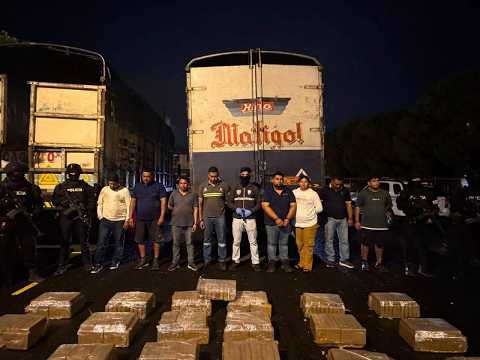 SA  950 KILOS DE DROGAS FUERON DECOMISADOS EN LOS RÍOS, DETUVIERON A 8 PERSONAS