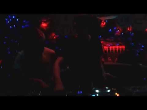 Jezitekk 2014 - Tanukichi vs Dr.Looney