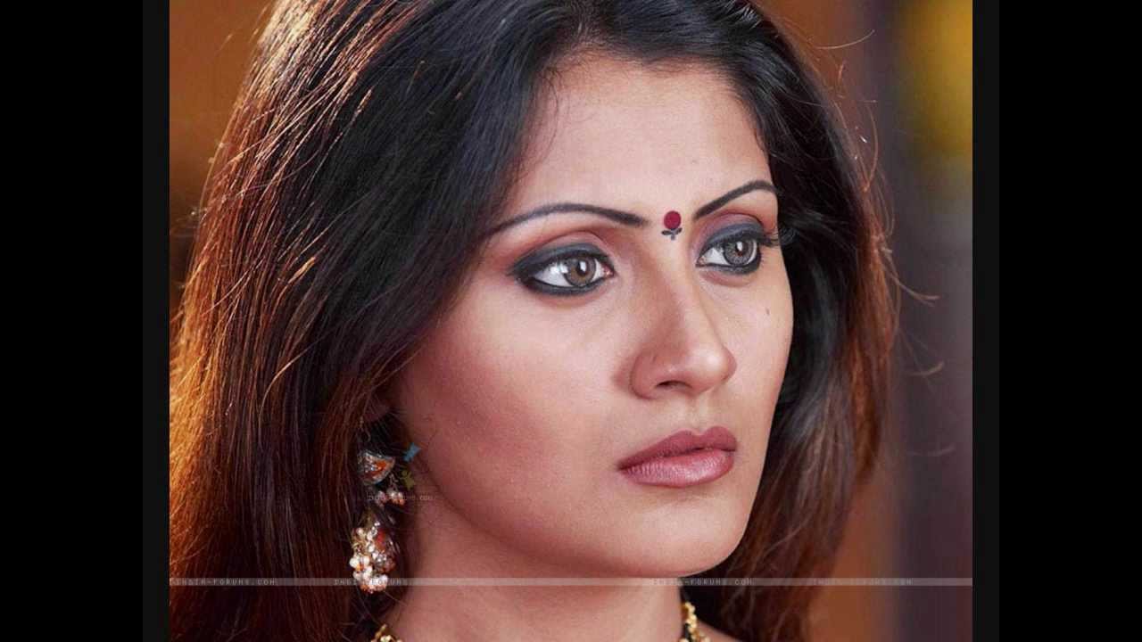 Maar Sutiya Lyrics  | Deewane Huye Paagal | Akshay Kumar, Sunil Shetty | Anu Malik | Anu Malik