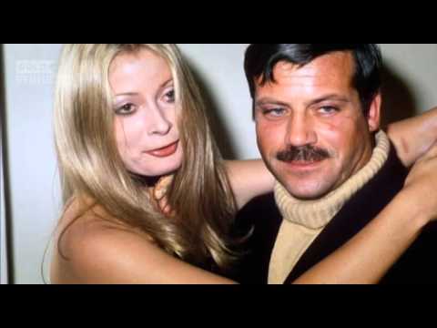 Oliver Reed Sedated Interview