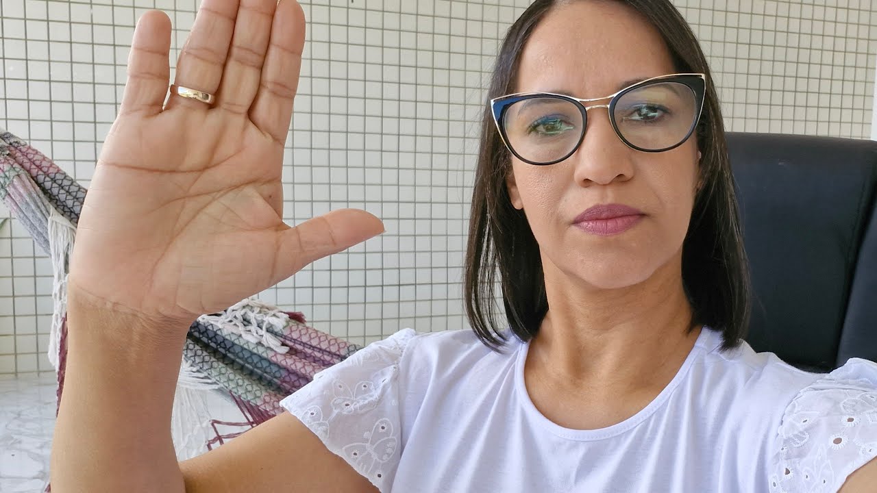 ACALMA O TEU CORAÇÃO, EM BREVE VC SABERÁ QUE NÃO ACABOU. VAI VOLTAR!!!