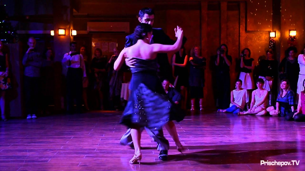 Dana Frigoli and Adrian Ferreyra, 7, White tango festival 2013