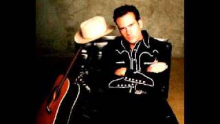 Whiskey Town - Moot Davis