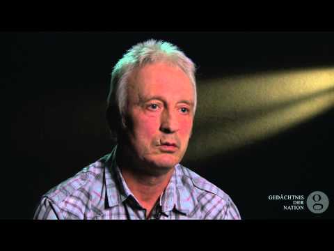 Andreas Schelzig: Eine Sprache, zwei Welten