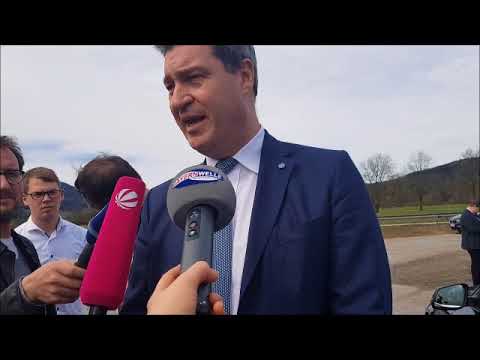 Ministerpräsident Markus Söder bei den Schleierfahndern Piding/Urwies
