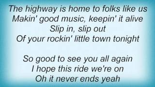 Lynyrd Skynyrd - Rockin' Little Town Lyrics